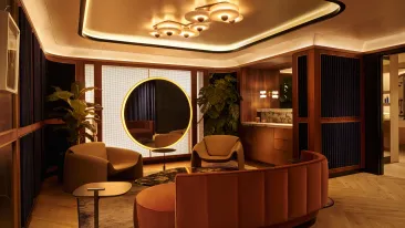 Main sitting area at Reserve Suites by Chase at the LGA airport